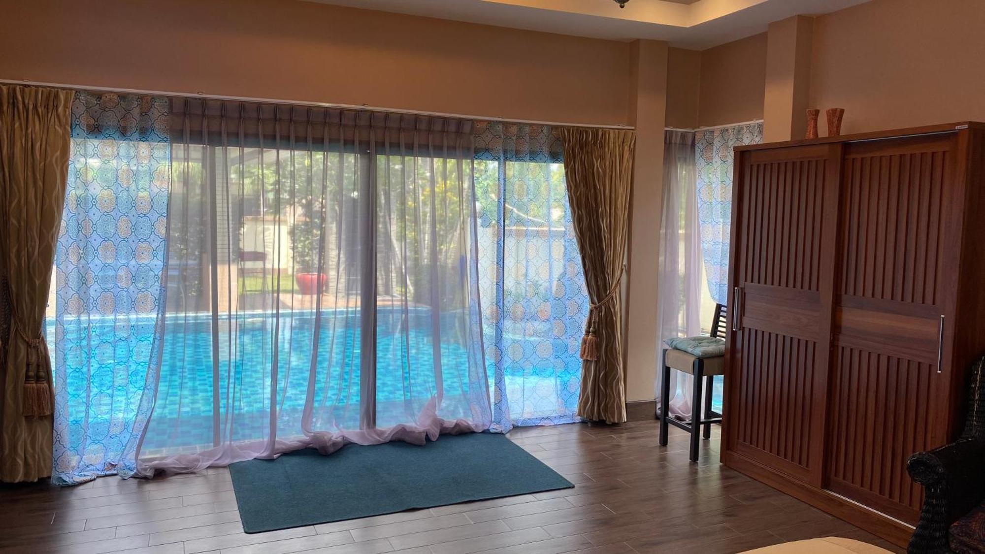 Big Comfortable Villa Na Chom Thian Luaran gambar