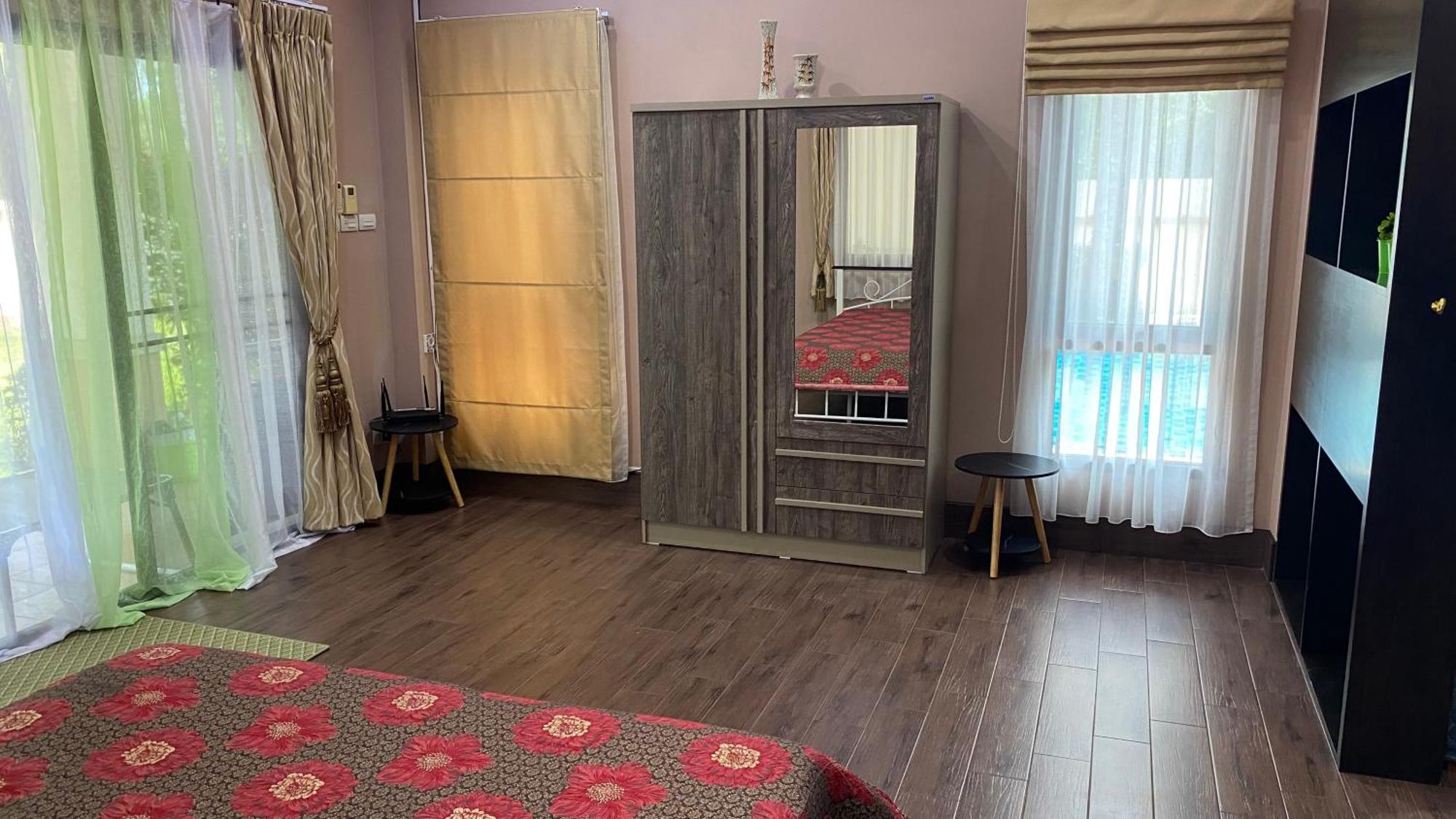 Big Comfortable Villa Na Chom Thian Luaran gambar